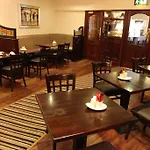 达尔顿酒店 3*