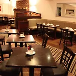 达尔顿酒店